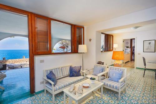 Χώρος καθιστικού στο Villa Majus