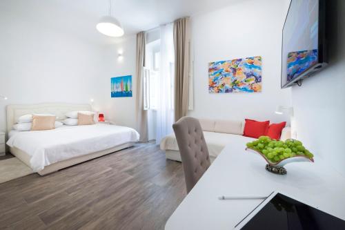 Postel nebo postele na pokoji v ubytování Art Room Split