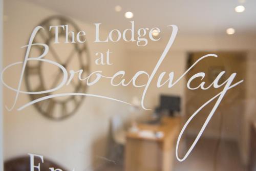 Gambar di galeri bagi The Lodge at Broadway di Broadway