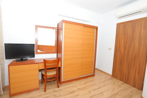 Gallery image of Hotel Orehite-G in Dobrich
