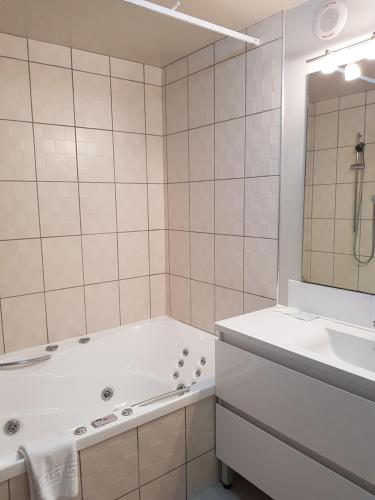 Ένα μπάνιο στο Delago Motel/Apartments