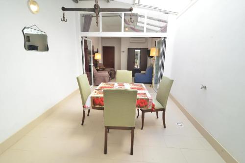 Holiday Home Real Suites 33, Mairena del Alcor – Updated 2022 ...