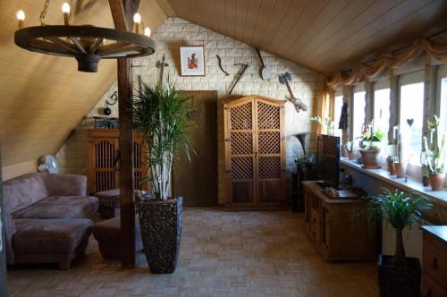 Ruang duduk di Nibelungen - Ferienwohnungen - Worms - Apartments