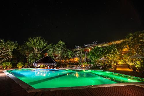La alberca dentro o cerca de Hotel Ponta do Madeiro