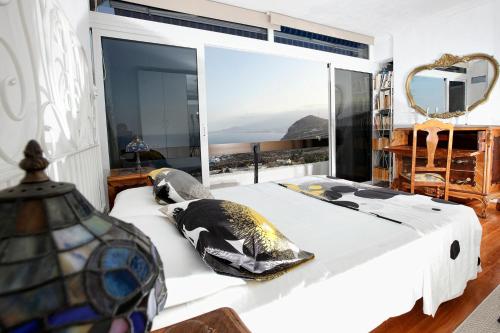 サンタクルス・デ・テネリフェにあるTabaiba Sea Views Apartment IIのギャラリーの写真
