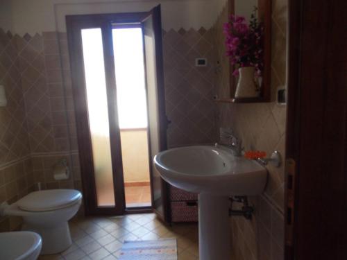 Casa in riva al mare tesisinde bir banyo