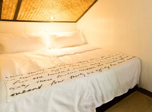 
Ein Bett oder Betten in einem Zimmer der Unterkunft Villa Mungkala
