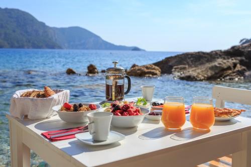 Naturlandskabet i nærheden af villaen