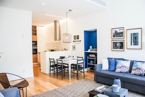Luxury and Beautiful Apartment in Chiado