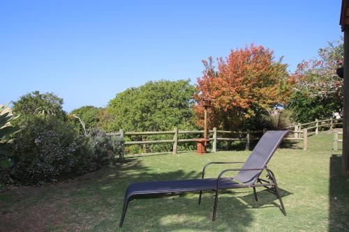 Taman di luar Coral Tree SelfCatering