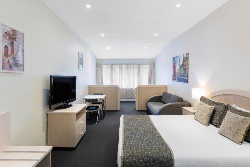 Μια τηλεόραση ή/και κέντρο ψυχαγωγίας στο Adelaide Granada Motor Inn
