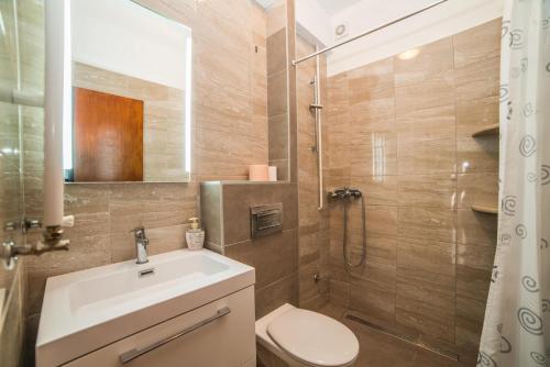 Kúpeľňa v ubytovaní Apartments Đurđa