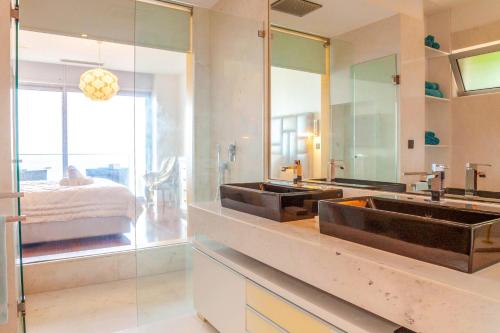 Villa Chimera By LovelyStay photo 3