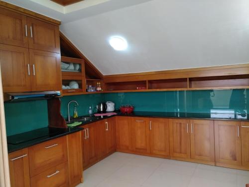 Dapur atau dapur kecil di Halong And Me