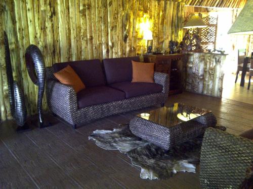 Mara River Campにあるシーティングエリア