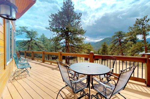 Twin Pines Cabin – Photos 2