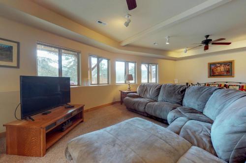 Twin Pines Cabin – Photos 3