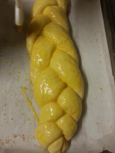 eine Gruppe gelber Lebensmittel auf einem Tisch in der Unterkunft Hotel Alsen in Rimini