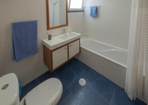 Bilik mandi di Apartment Blue Sea