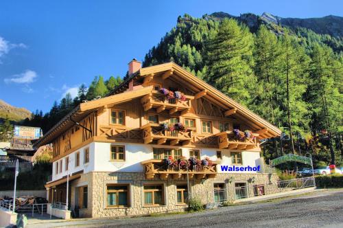 Foto da galeria de Hotel Camona & Apart Walserhof em Samnaun