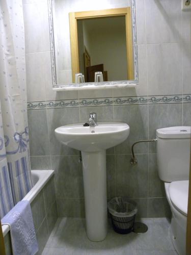 Hostal Biarritz photo 26