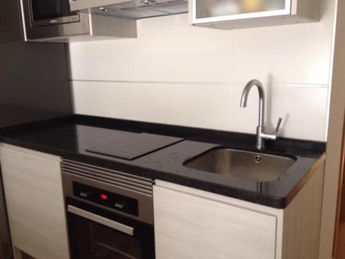 Apartamento con parking y piscina centro de Malaga by Grupo BMorales