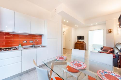 Cool Flat Alberti Lift, Terraces, Free Parking