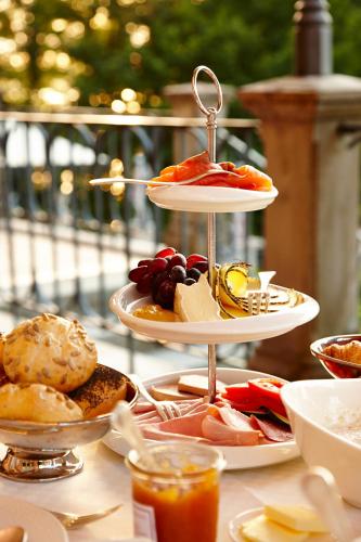 Jídlo v hotelu nebo okolí