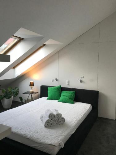 Posteľ alebo postele v izbe v ubytovaní Apartament "WARSZAWA"