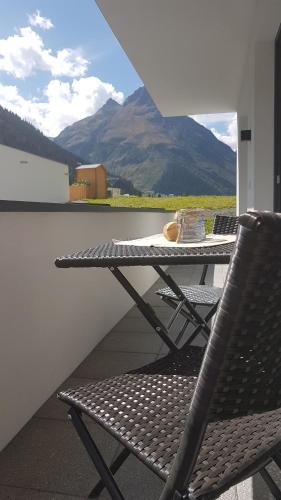 Ein allgemeiner Bergblick oder ein Berglick von der Ferienwohnung aus