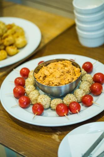 Cibo presso l'aparthotel o nelle vicinanze