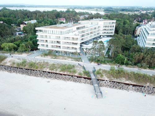 Uma vista aérea de DUNE Apartments