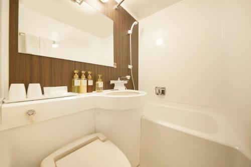 Ванна кімната в Smile Hotel Tokyo Ayase Ekimae