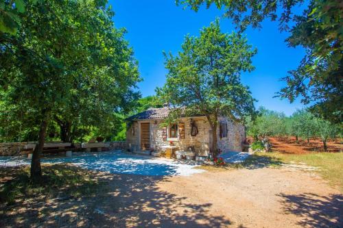 Holiday House Legovic – Photos 2