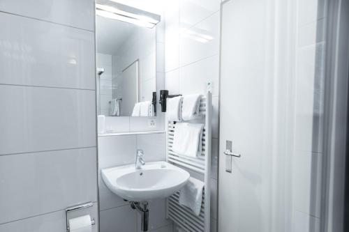 Koupelna v ubytování Hotel Birsighof Basel City Center