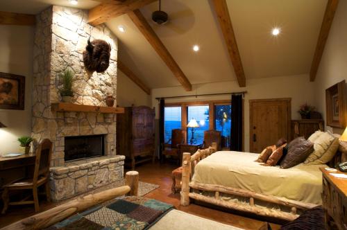 Wildcatter Ranch and Resort – Photos 2