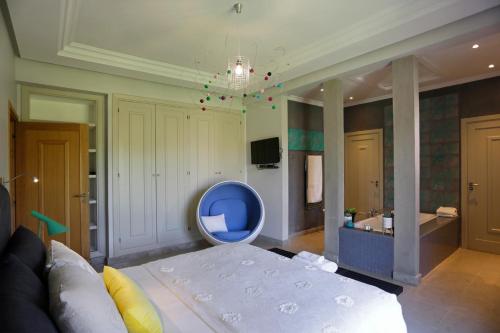 Postel nebo postele na pokoji v ubytování Salamouni Villa ideal for family, 4-6 chambres, 8-12 personnes