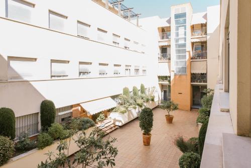 Sevilla Apartments Muro by Valcambre