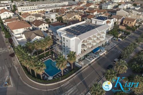 an overhead view of a building with a swimming pool at Kiara Residence in Giulianova