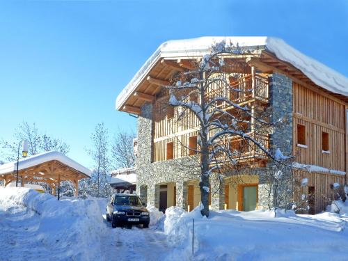 Luxury chalet near the ski slopes ในช่วงฤดูหนาว