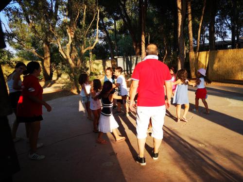 Επισκέπτες που μένουν στο Village Camping Fico D'India