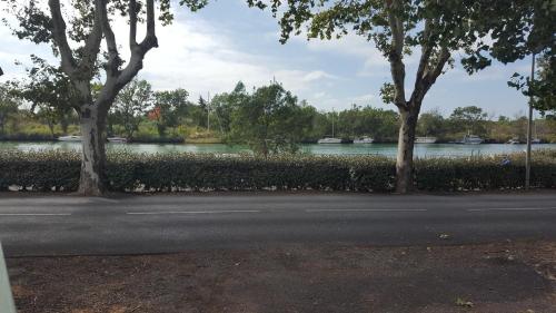 Foto dalla galleria di Maison de 2 à 6 personnes au bord de l'Hérault ad Agde