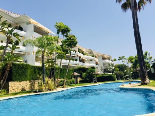 Duplex vistas al golf Guadalmina Marbella