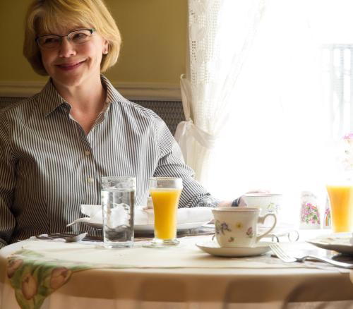 Minuman di Farmhouse Inn B&B