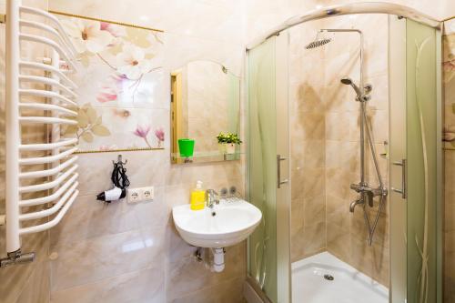 Ένα μπάνιο στο Apartment on Lesya Kurbasa 7