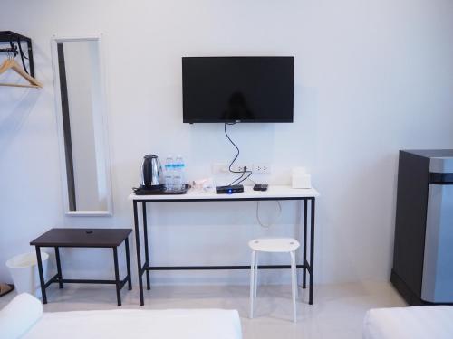 TV a/nebo společenská místnost v ubytování Kangsadan Resort