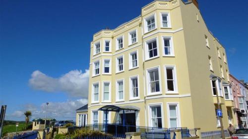South Beach Court 12a, Tenby, Marea Britanie