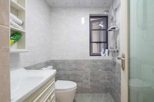 Phòng tắm tại ChengDu JinNiu·ChunXi Road Locals Apartment 00129450
