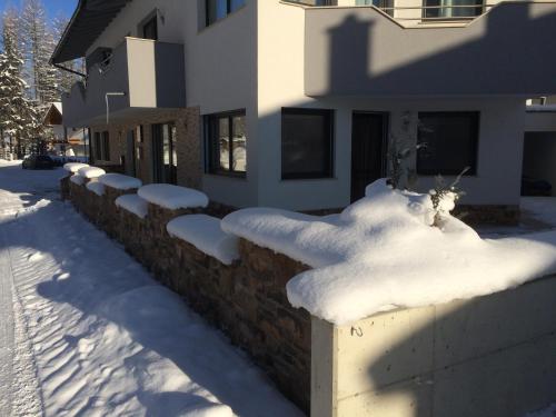 Zdjęcie z galerii obiektu Haus Alp Deluxe w Langenfeld