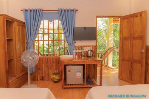 Gallery image of Orchard Fruit Farm Bungalow in Phu Quoc